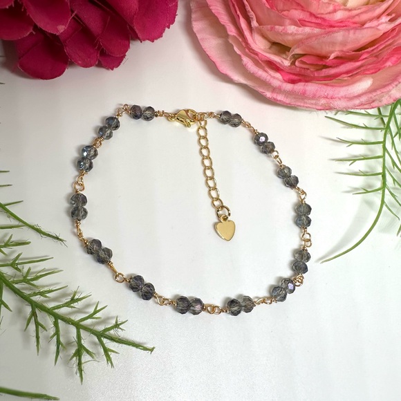 NEW⚜️Smoky Gray Crystal Hand Wired Bracelet - Picture 3 of 6